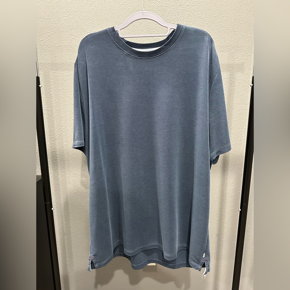 Tommy Bahama Crew Neck Size XXL Blue